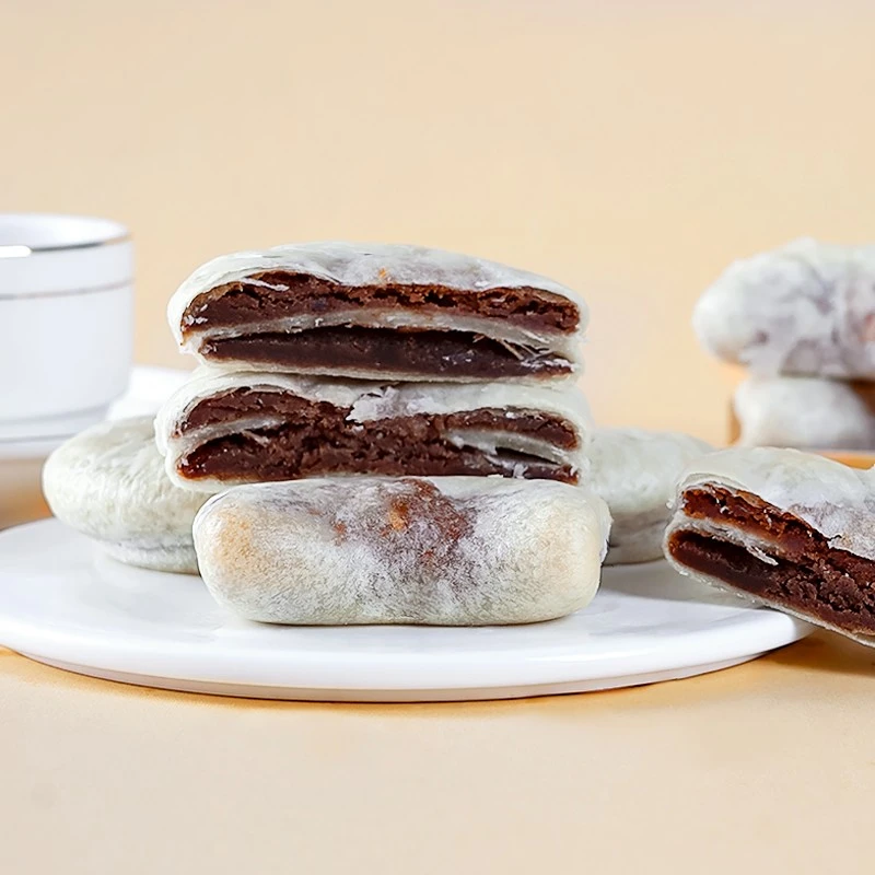 Red Date Cakes