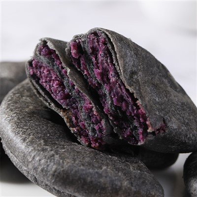 Black Sesame Pastry